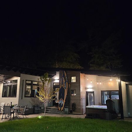 Luxe Lake Cabin Hot Tub Grill Firepit Ev Charger Onalaska المظهر الخارجي الصورة